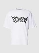 REVIEW Oversized T-Shirt mit TECHNO Label-Print in Weiss, Größe M