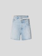 AGOLDE Jeansshorts mit Cut Out in Jeansblau, Größe 24