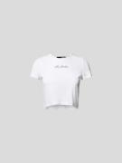 ROTATE Cropped T-Shirt mit Zierperlenbesatz in Weiss, Größe 34