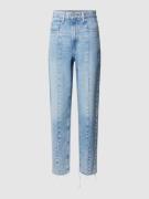 Levi's® Mom Fit Jeans mit Teilungsnähten in Hellblau, Größe 26/29