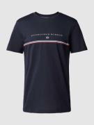 Christian Berg Men T-Shirt mit Statement-Print in Marine, Größe S