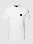 BOSS Poloshirt mit Label-Details Modell 'Parlay' in Weiss, Größe M