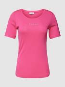 Esprit T-Shirt mit Label-Detail in Pink, Größe XS