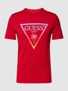 Guess T-Shirt mit Label-Print Modell 'Triangle' in Rot, Größe M