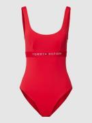 TOMMY HILFIGER Badeanzug mit Label-Detail Modell 'ONE PIECE' in Rot, G...