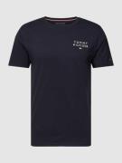 Tommy Hilfiger T-Shirt mit Logo-Stitching in Dunkelblau, Größe L