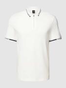 ARMANI EXCHANGE Poloshirt mit Label-Details in Offwhite, Größe S