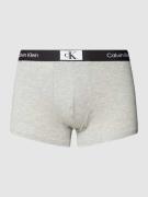 Calvin Klein Underwear Trunks mit eingewebten Label-Details in Mittelg...