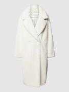 Herzensangelegenheit Mantel aus Kunstfell in Offwhite, Größe 42