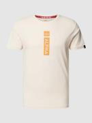 Alpha Industries T-Shirt mit Label-Print in Offwhite, Größe S