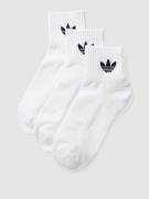 adidas Originals Socken mit Label-Stitching im 3er-Pack in Weiss, Größ...