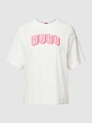 HUGO T-Shirt mit Label-Print Modell 'Dazalena' in Offwhite, Größe XS