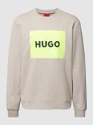 HUGO Sweatshirt mit Label-Print in Hellgrau, Größe S