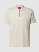 HUGO Regular Fit Poloshirt mit Label-Patch Modell 'Deresom' in Stein, ...