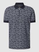 Christian Berg Men Regular Fit Poloshirt mit Allover-Label-Print in Ma...