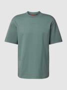 HUGO T-Shirt mit regulärem Schnitt und Label-Print in Mint, Größe S