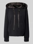 Guess Hoodie mit Raglanärmeln in Black, Größe M