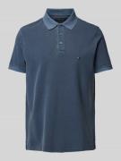 Tommy Hilfiger Regular Fit Poloshirt mit Logo-Stitching in Rauchblau, ...
