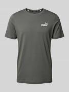 PUMA PERFORMANCE T-Shirt mit Label-Print in Anthrazit, Größe S
