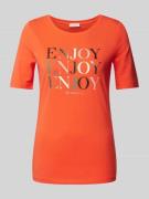 s.Oliver RED LABEL T-Shirt mit Label-Prints Modell 'ENJOY' in Koralle,...