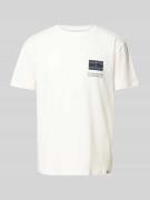 Tommy Jeans Regular Fit T-Shirt mit Label-Print in Offwhite, Größe XS