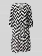 Montego Knielanges Kleid aus Viskose im Stufen-Look in Black, Größe 34