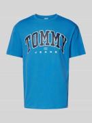 Tommy Jeans T-Shirt mit Label-Print in Blau, Größe L