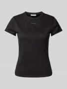 Calvin Klein Womenswear T-Shirt mit Label-Detail in Black, Größe L