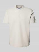 MCNEAL Regular Fit Poloshirt mit kurzer Knopfleiste in Stein Melange, ...