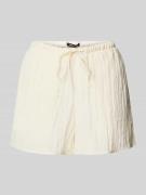 Gina Tricot Regular Fit Shorts in Crinkle-Optik in Beige, Größe L