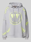 miss goodlife Hoodie mit Statement-Print Modell 'Happy Smile Face' in ...