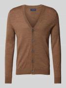 Christian Berg Men Slim Fit Cardigan aus Woll-Mix mit V-Ausschnitt in ...