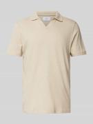 MCNEAL Regular Fit Poloshirt mit V-Ausschnitt in Beige, Größe L