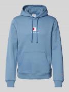 CHAMPION Hoodie mit Label-Stitching in Blau, Größe L