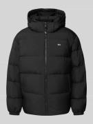 Tommy Jeans Regular Fit Daunenjacke mit Federanteil in Black, Größe L