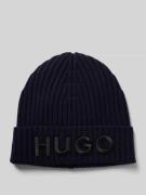 HUGO Beanie mit Label-Detail in Marine, Größe 1