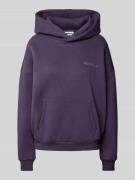 Review Hoodie mit Logo-Print in Purple, Größe XS