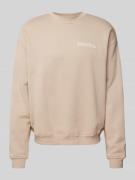 Multiply Apparel Oversized Sweatshirt mit Label-Print in Beige, Größe ...