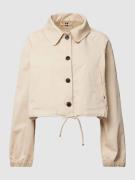 Tommy Hilfiger Cropped Jacke mit Knopfleiste in Beige, Größe 34