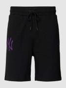 New Era Sweatshorts mit Logo-Stitching Modell 'LEAGUE ESSENTIALS' in B...