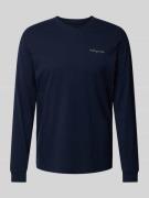 Tommy Jeans Slim Fit Longsleeve mit Label-Print in Marine, Größe M