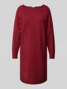 s.Oliver RED LABEL Relaxed Fit Feinstrickkleid mit U-Boot-Ausschnitt i...