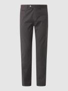 Brax Straight Fit Chino mit Stretch-Anteil Modell 'Everest' in Anthraz...