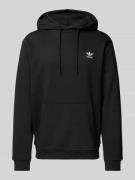 adidas Originals Hoodie mit Label-Stitching in Black, Größe L