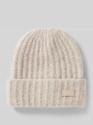 Barts Beanie mit Label-Patch Modell 'Mella' in Offwhite, Größe 1