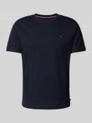 Tommy Hilfiger T-Shirt mit Logo-Stitching in Marine, Größe S