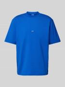 Hugo Blue T-Shirt mit Label-Badge Modell 'Nieros' in Blau, Größe M