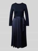 Weekend Max Mara Midikleid mit Rundhalsausschnitt Modell 'SHEREE' in M...