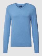 MCNEAL Strickpullover aus Viskose-Mix mit V-Ausschnitt in Eisblau Mela...