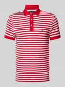 Tommy Hilfiger Slim Fit Poloshirt mit Label-Stitching in Rot, Größe L